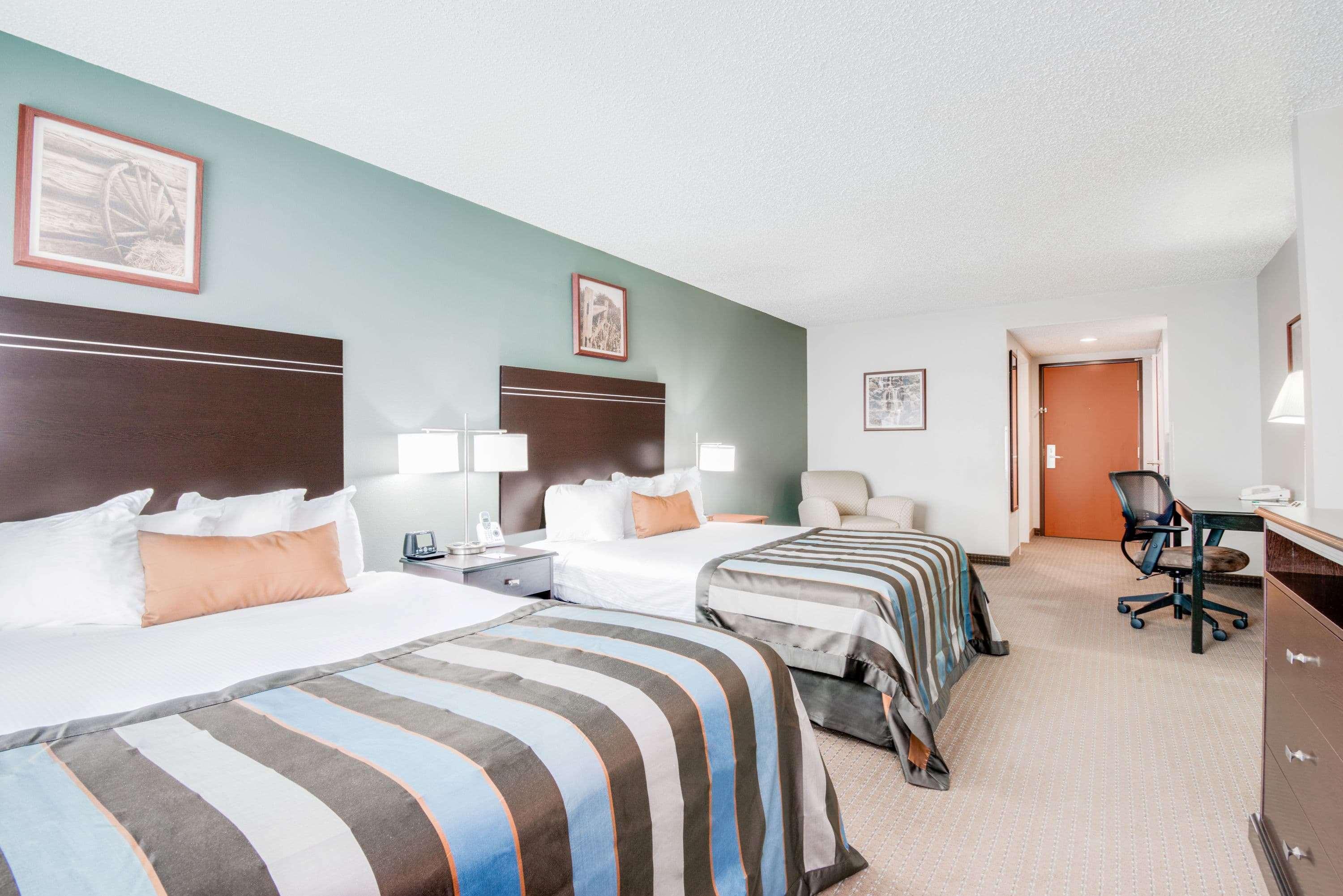 Wingate By Wyndham Gillette Hotel Bagian luar foto