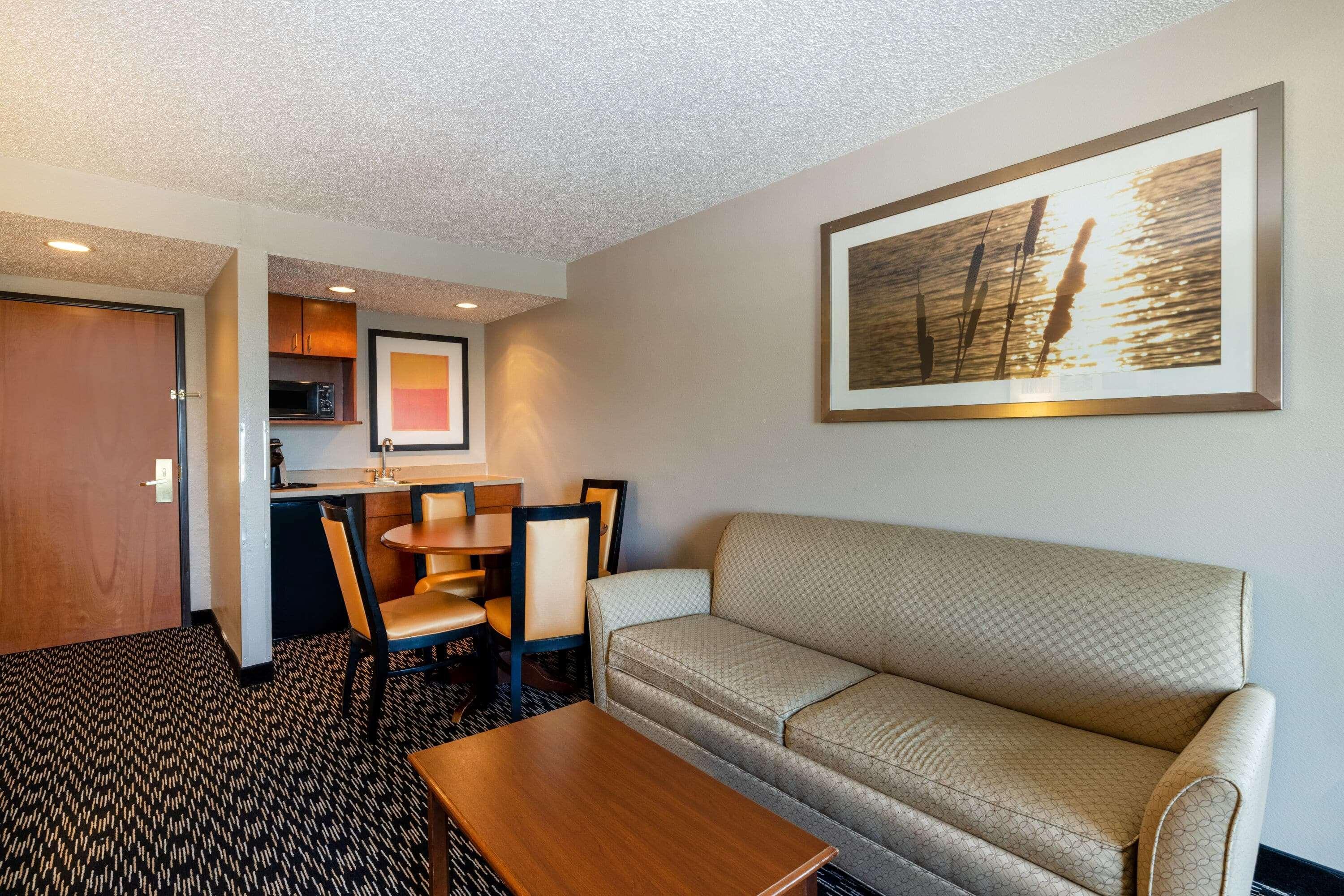 Wingate By Wyndham Gillette Hotel Bagian luar foto